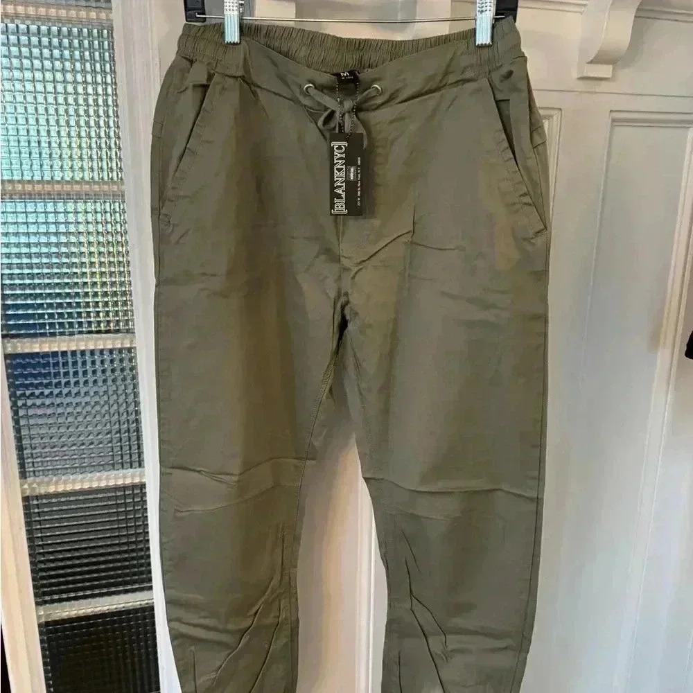 Blanknyc men’s drawstring joggers olive green size large